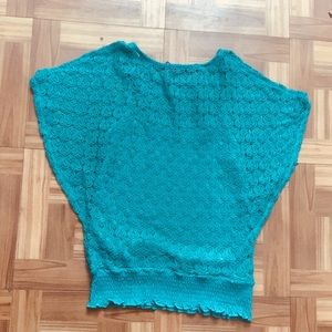 An adorable top